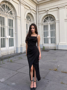 Robe silhouette noire Thumbnail 2